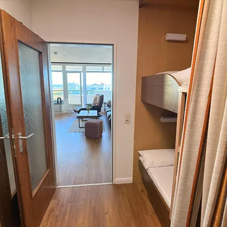 Panorama Whg 111, 8 Og *